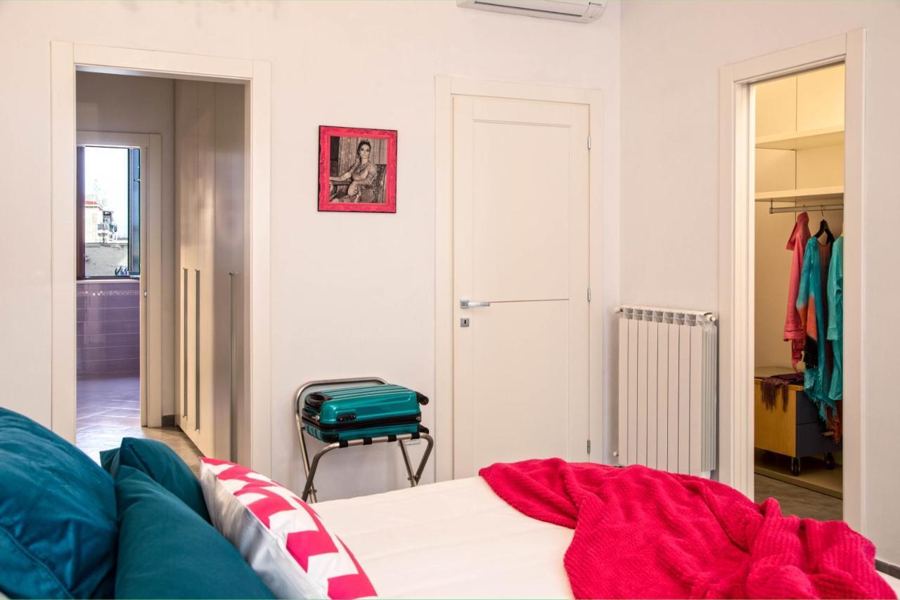 Ferdinando Arthouse Oversized Modern Apartment - By Gocce Team Naples Exterior photo